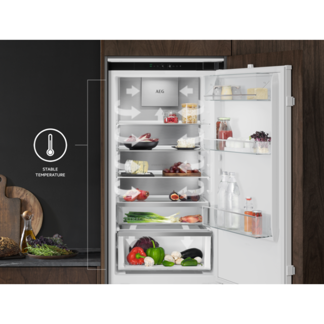 AEG NSC8M191DS 54.6cm 70/30 Integrated Frost Free Fridge Freezer - White