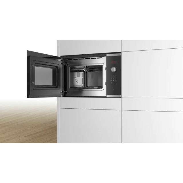 Bosch BFL553MS0B Series 4 Built-In Microwave