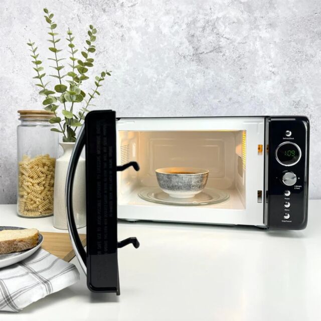 Hamilton Beach HB70H20B 20L 700W Microwave