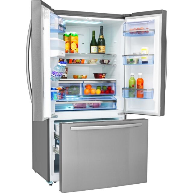 Hisense RF697N4ZS1 American Style Frost Free Fridge Freezer
