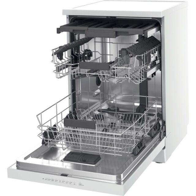 Hotpoint HD7FHP33UK Dishwasher - White - 15 Place Settings
