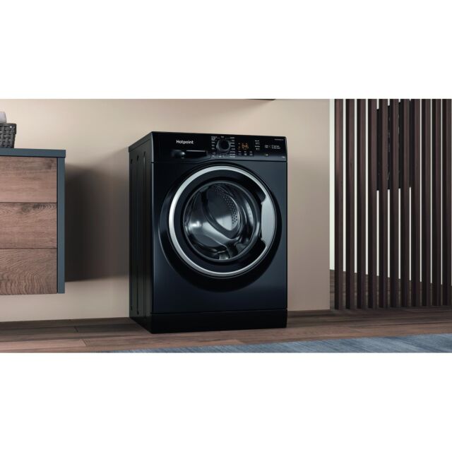 Hotpoint NSWM1046BSUK Freestanding Washing Machine