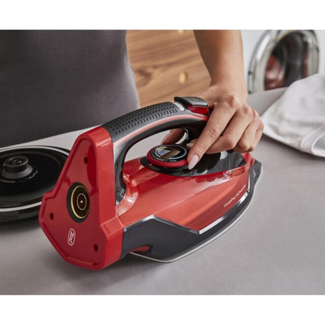 Morphy Richards 303250 Easy Charge 360 Cordless Iron