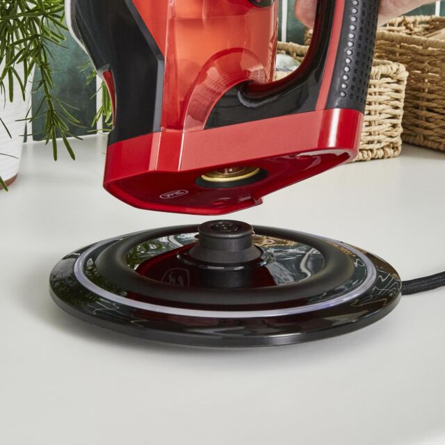 Morphy Richards 303250 Easy Charge 360 Cordless Iron